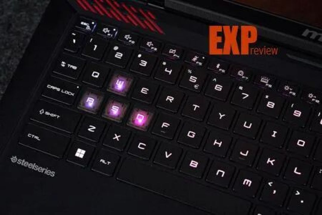 微星泰坦18 Pro锐龙版2025图赏：锐龙9 9955HX3D加持，高刷电竞无压力