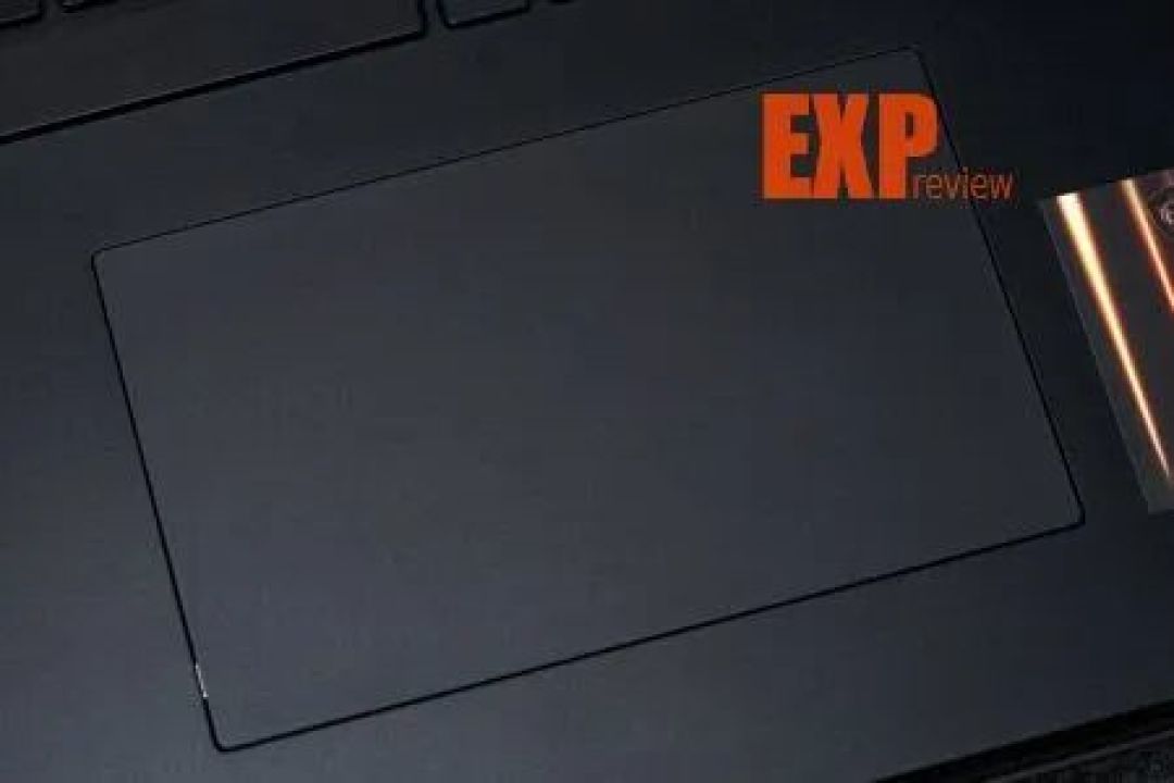 微星泰坦18 Pro锐龙版2025图赏：锐龙9 9955HX3D加持，高刷电竞无压力
