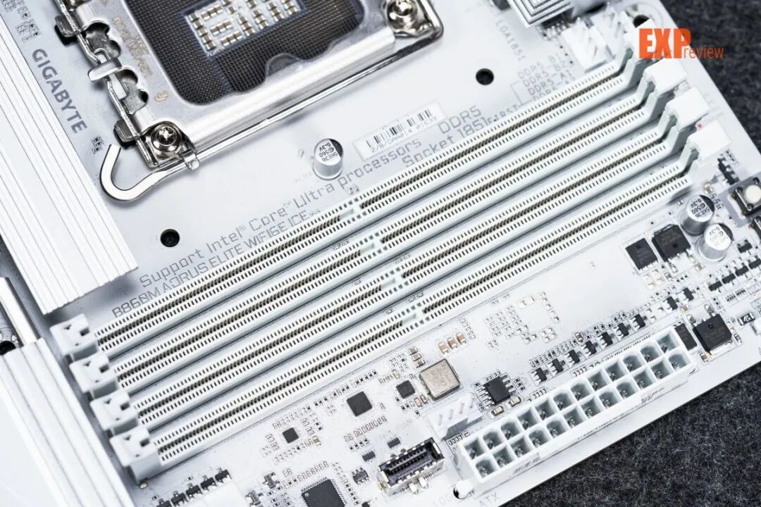 技嘉冰雕B860M WIFI6E主板评测:酷睿Ultra处理器的千元级全能拍档