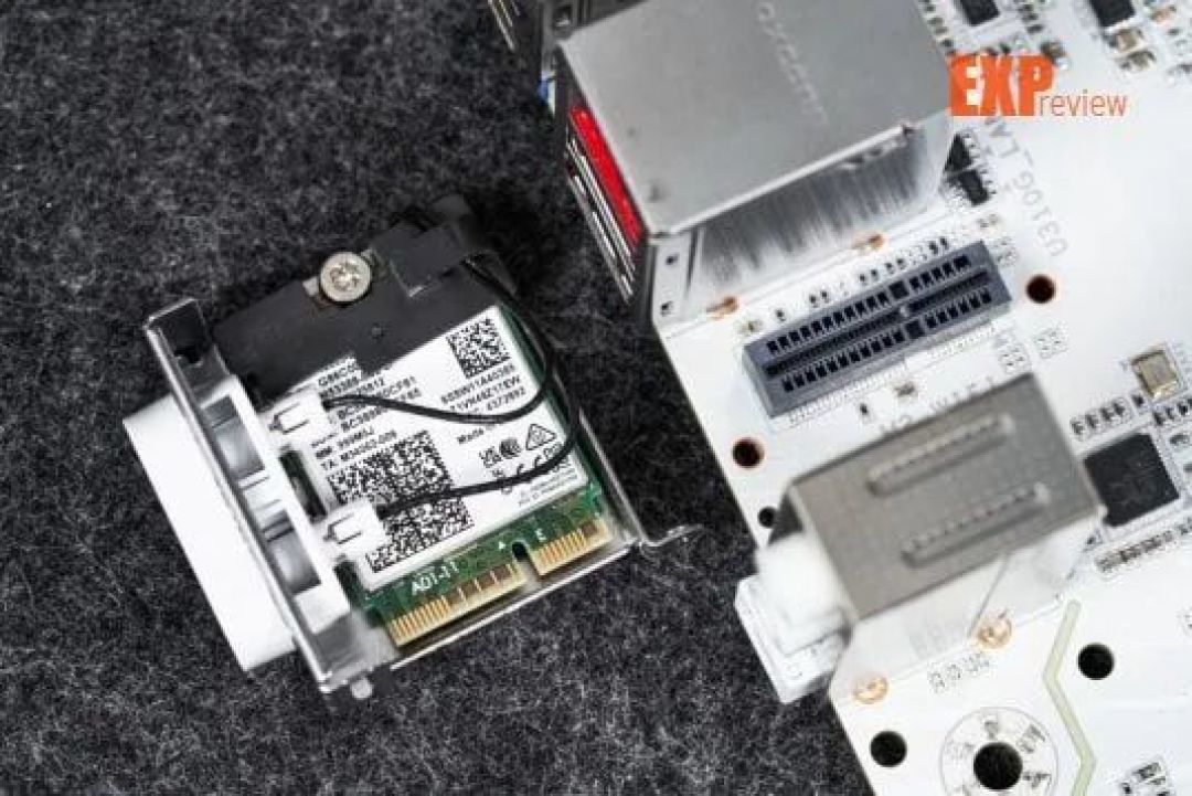 技嘉冰雕B860M WIFI6E主板评测:酷睿Ultra处理器的千元级全能拍档