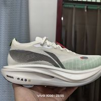 李宁飞电5elite,跑者的梦幻之选!