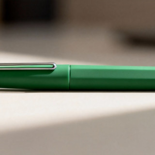 LAMY 2000绿色 vs 咖色限量款？资深用户力荐：最终答案在这