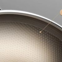 康巴赫七代炒锅：健康烹饪新选择