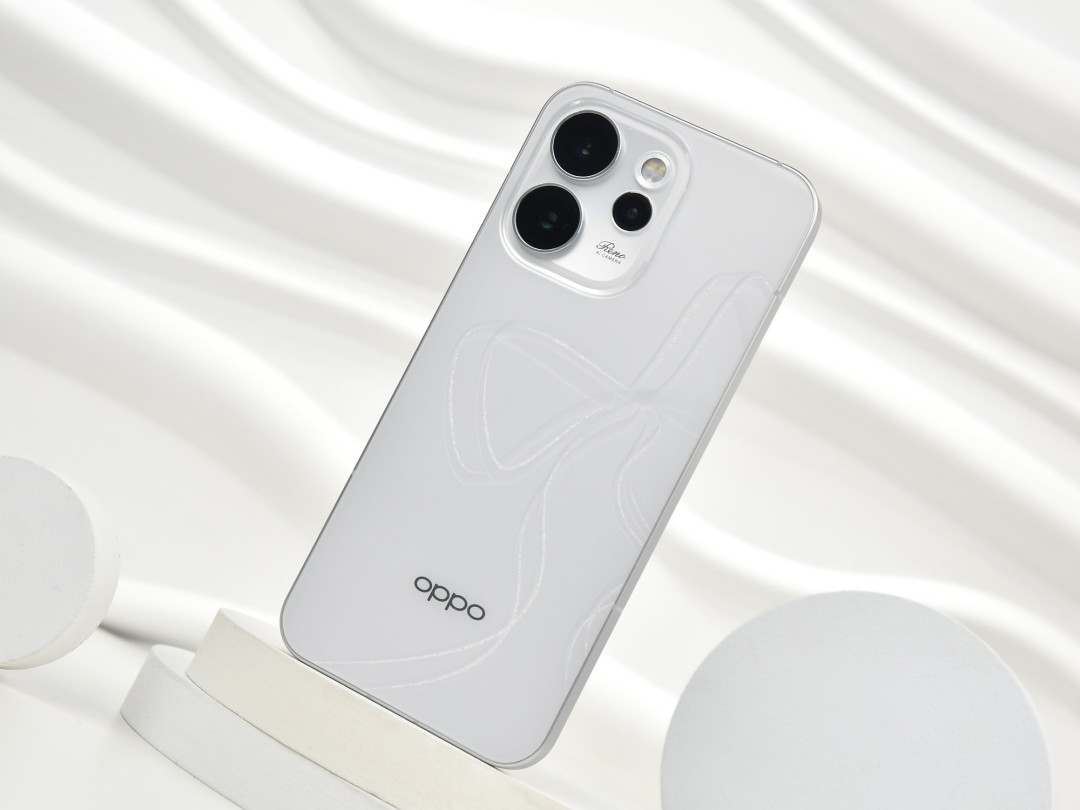 一机就能玩转直播 OPPO Reno15 Pro专为主播打造
