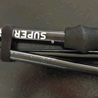 神火登山杖：轻便又防滑