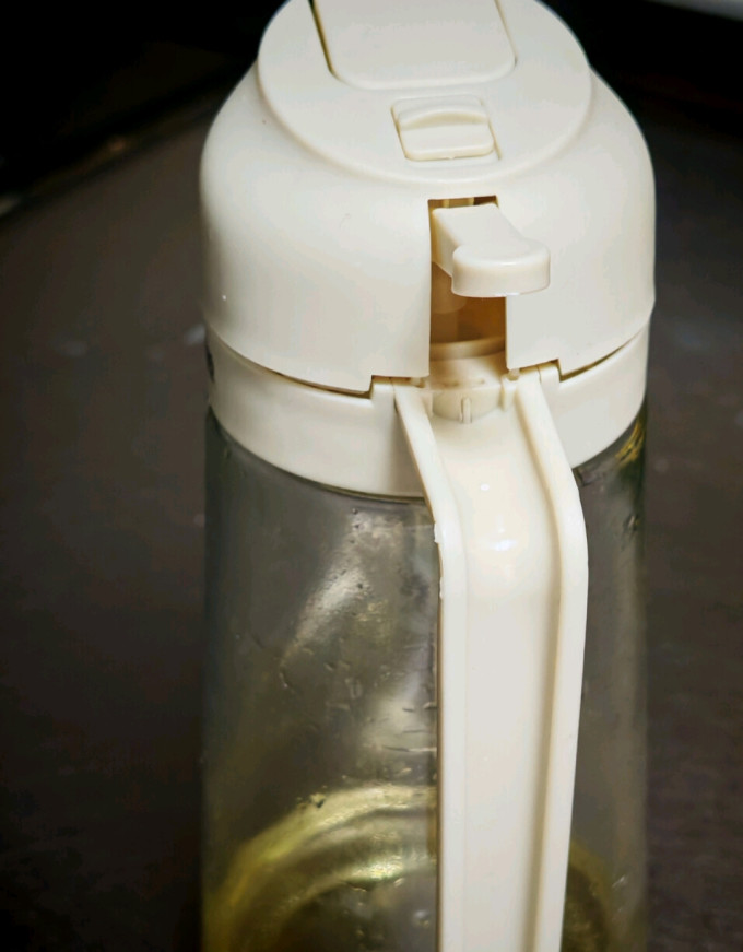 双枪油壶