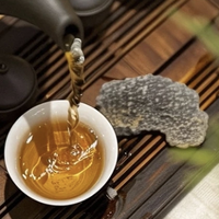 喝茶自愈Ⅰ浮躁的时候，借这只钛杯来静心