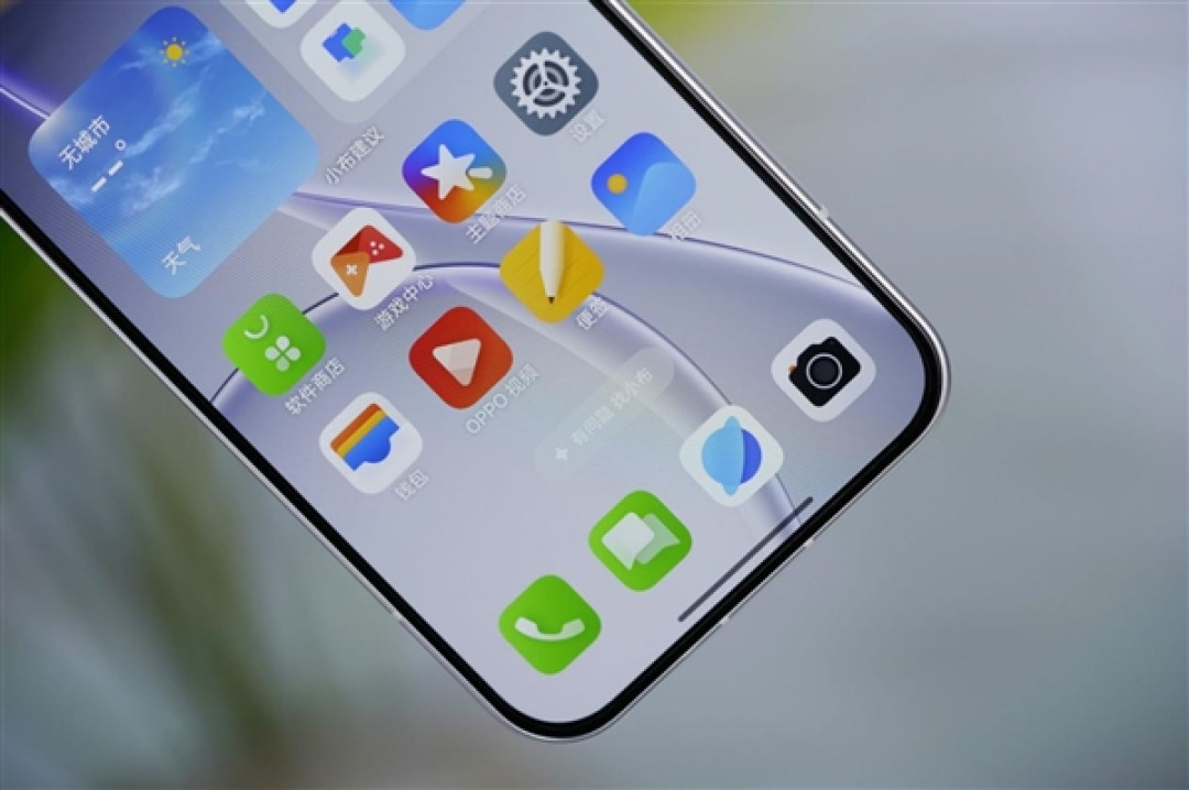 冷雕美背太吸睛！OPPO Reno 15图赏