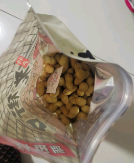 追剧必备！老街口蒜香花生，越吃越上头