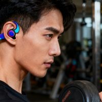 新跑鞋轻盈缓震体验