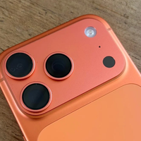 iPhone 17 Pro橙色掉漆是酒精湿巾惹的祸？65%用户认为工艺缺陷才是主因