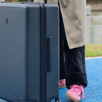 地平线8号Trunk 24英寸旅行箱评测：3:7箱体分割关键很能装也不贵