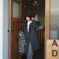 伊迪卡双面毛呢羊毛大衣：把轻奢慵懒穿成日常风景