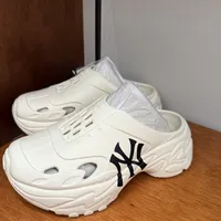 MLB老爹鞋是‘小个子神器’还是‘质量陷阱’？1000+用户真实评价大PK