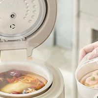 小熊电饭煲:立体加热与不粘内胆