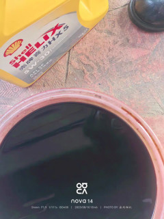 汽车机油滤芯即机油滤清器，作用是滤除机油中的杂物