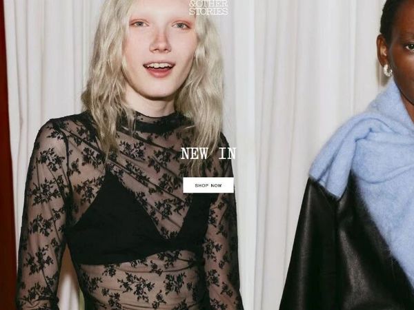 好衣橱是筛选出来的~& Other Stories 官网大促低至4折优惠！竖条针织Polo衫35欧收，绝美枫叶红调色！