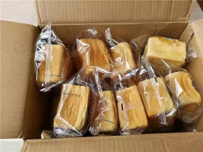 三只松鼠饼干糕点