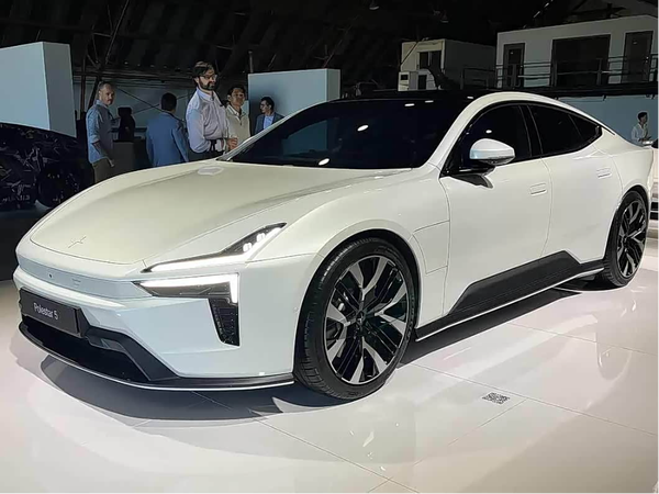 动力近900马力 两个车型版本 极星Polestar 5配置/动力信息曝光