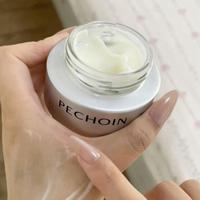 抗皱护肤品哪款好？效果最好的六大排名榜推荐，让肌肤喝饱水