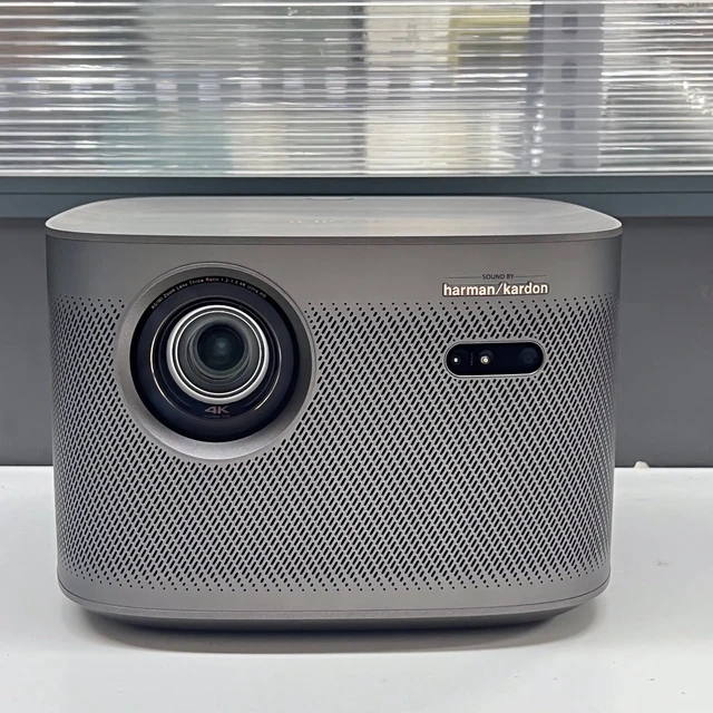 极米h6pro 准新机。极米h6光学变焦版4k超高清家用投影仪高亮度智能投影机卧室客厅大屏护眼
极米h6投影仪 光学变焦版4k高清画质投影机 1500cvia流明亮度 哈曼卡顿原装音响 120Hz高刷