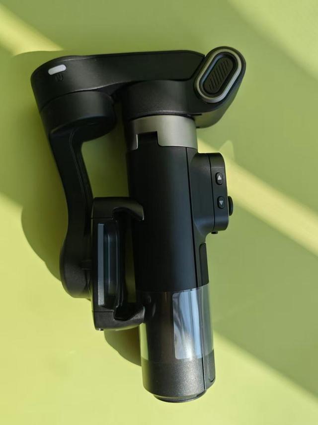 奥川Smart X3 Pro手机稳定器，摄影之旅更加精彩！