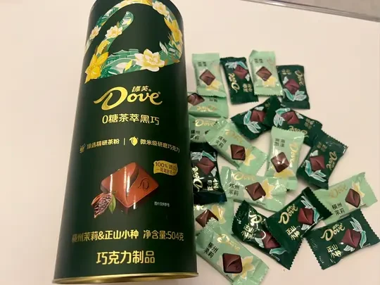 山姆在打折的 德芙0糖茶萃黑巧