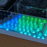 潮玩外设新标杆：Akko5075V3HE磁轴键盘，精准与颜值的完美碰撞！