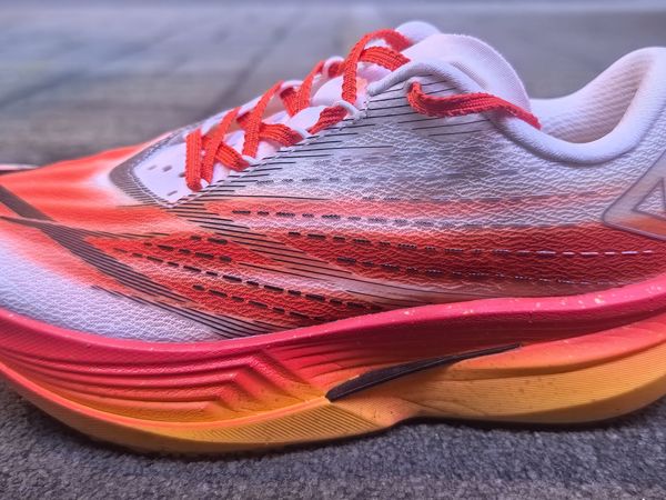 自定义“赛训王牌”｜匹克UP30 5.0“大展宏图”配色开箱欣赏（PEAK/超临界态极/带板跑鞋/UP30家族）