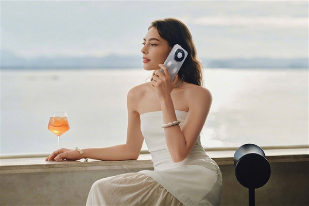 华为Mate 80 Pro Max屏幕亮度达到8000尼特:史上最亮
