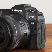 2025年最值得买的5款全画幅相机：佳能R8领衔，轻松入门不迷路