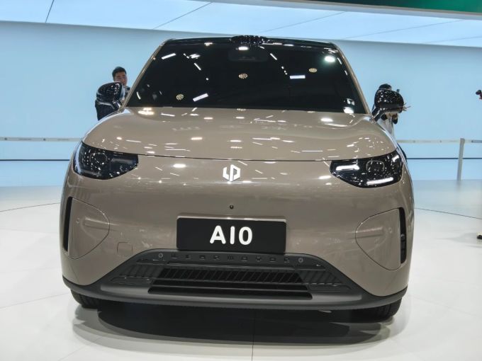 零跑汽车新能源车