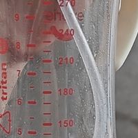 娃喝奶不闹了！这款奶瓶新手宝妈闭眼冲