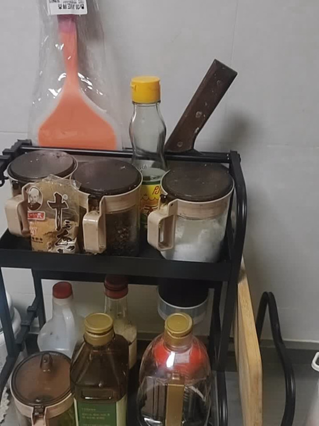 多功能厨房置物架设计