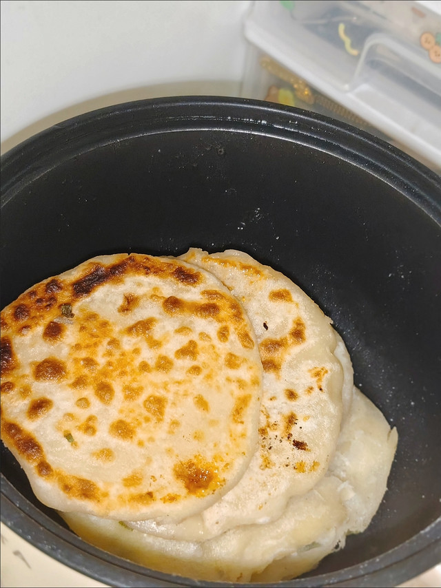 冬日的早餐来份自制鲜肉小笼包开启活力满满的一天