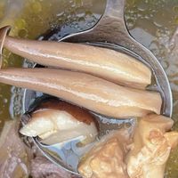 天冷了，来份鹿茸菇炖排骨汤，鲜香清甜