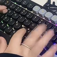 钛度KB01有线游戏键盘：电竞玩家的实力之选