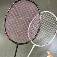 李宁雷霆小钢炮值得买吗？200元进攻拍引新手热议