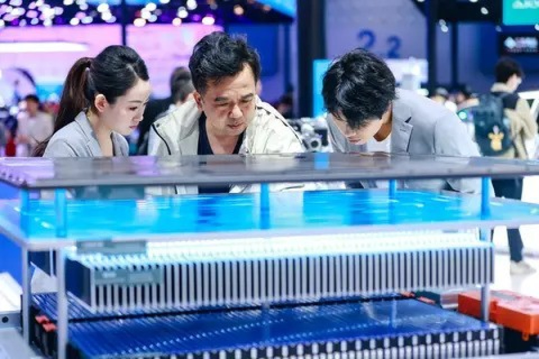 广汽全固态电池中试量产迈出关键一步