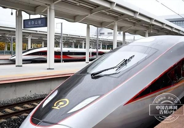 沈白高铁开通 这“泼天流量”长白山接住了