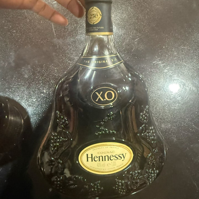 轩尼诗 XO，干邑白兰地的传奇标杆，与威士忌佳酿的风味万象