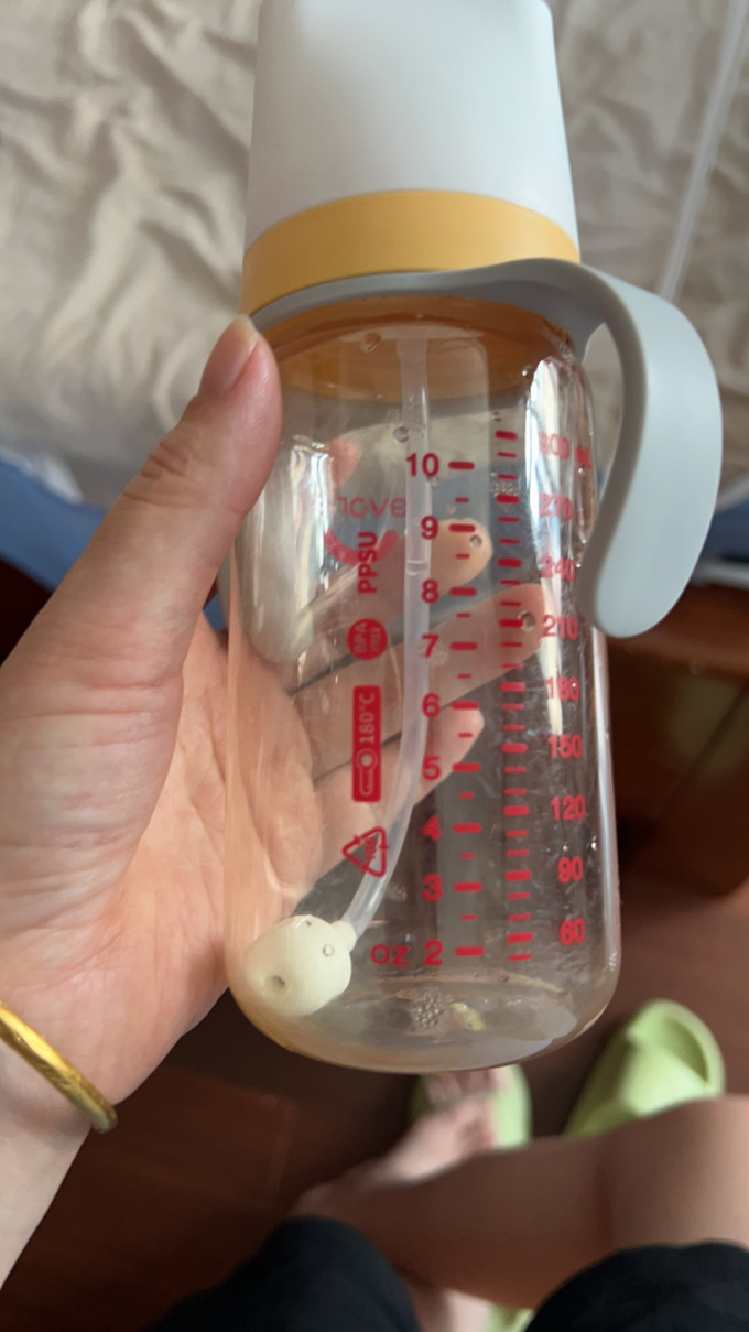 爱得利奶瓶