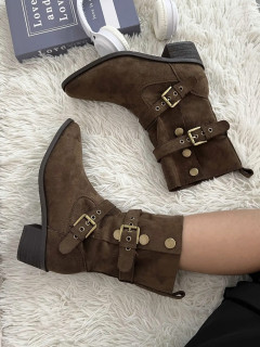 双11挖到宝！FIVE PLUS废土风靴美到窒息👢