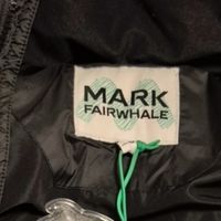 马克华菲立领羽绒服：这个冬天最温暖的选择