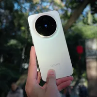 vivoX300幸运彩配色，好在哪里？