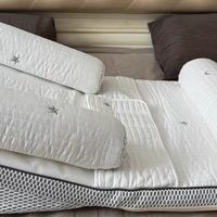 婴儿防溢奶斜坡垫iMomoto