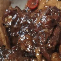 囤肉正当时！卓宸澳洲谷饲牛肋排：炖到脱骨香到舔盘