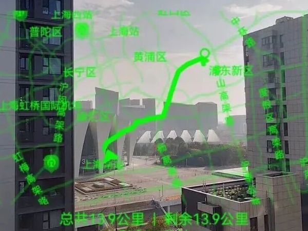 ROKID 最新智能眼镜：我终于找到了“AI 眼镜的第一个杀手级应用”