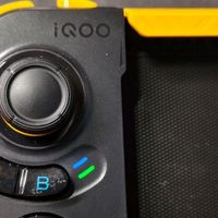 vivo iQOO闪电手柄2：蓝牙即连即玩
