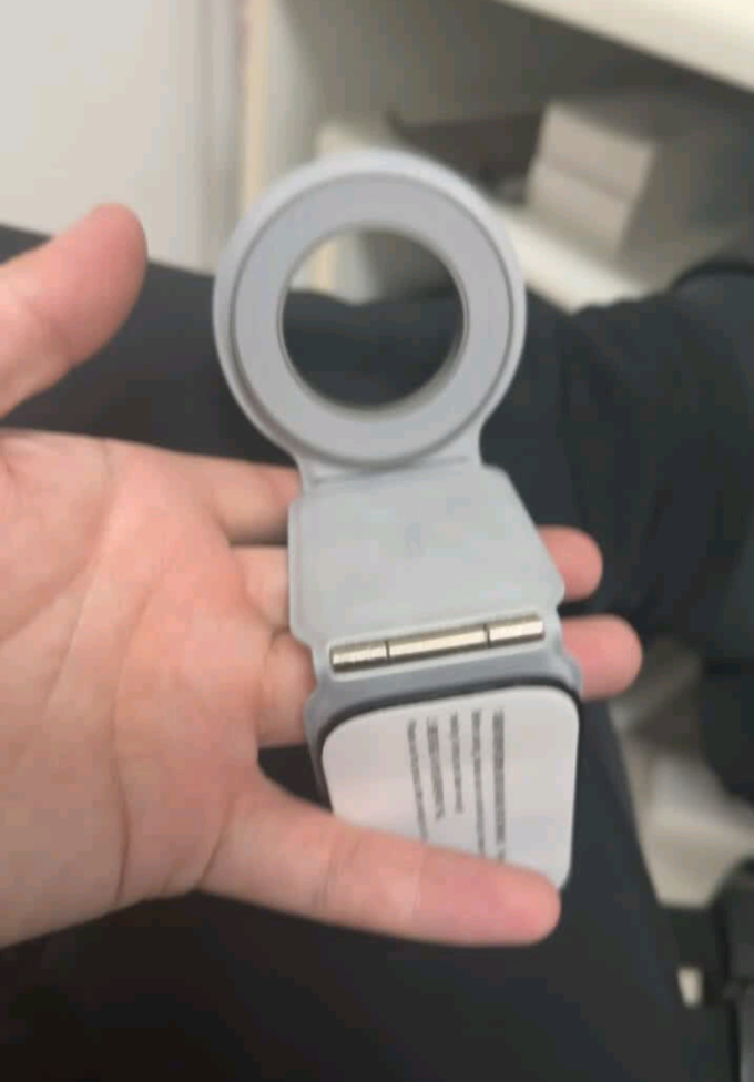 倍思车载支架